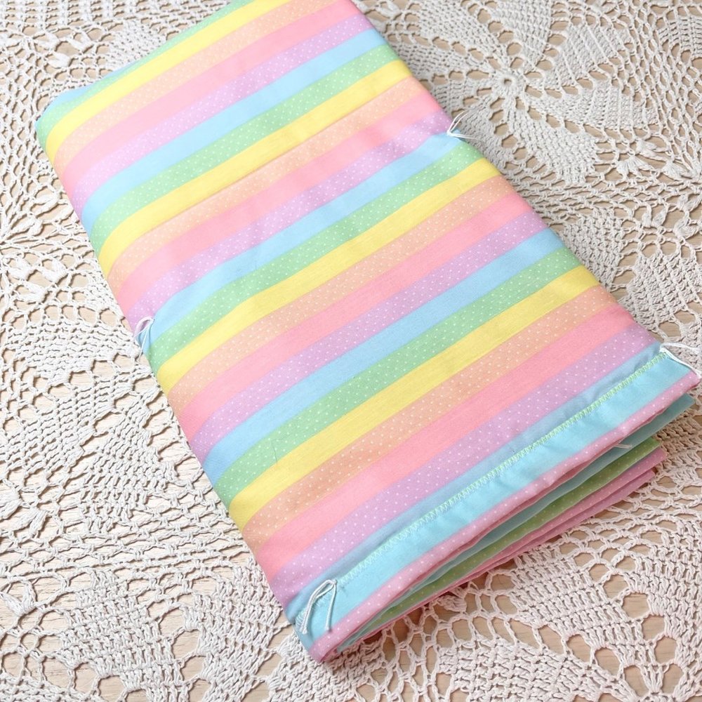 Vintage 1980s Pastel Striped Rainbow Baby Crib Blanket 33.5 x 41.5"